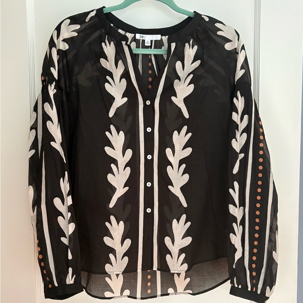 Daniel Rainn Black and Cream Border Print Blouse